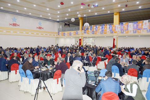 Diyarbakır'da petrol fışkırdı