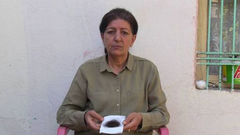 Uzaklaştırma aldırdı eve gidemeyen kendisi