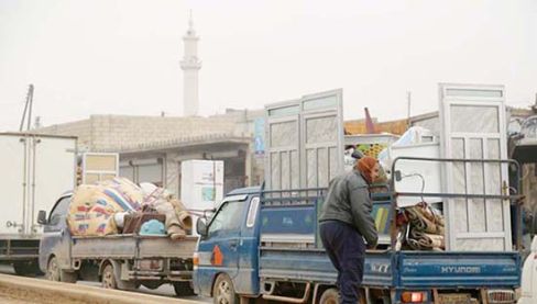 İdlib'den Türkiye sınırı yakınına 31 bin sivil daha göç etti