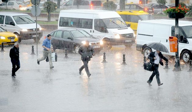 Yağışla sıcaklıklar düşecek