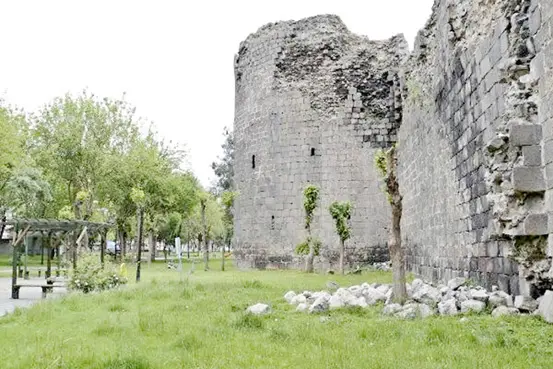 Surlar ihya edilecek!