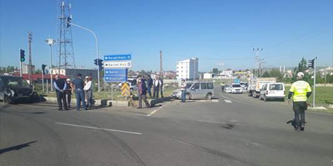 Kars son dakika kaza! HEnüz 1 aylıktı