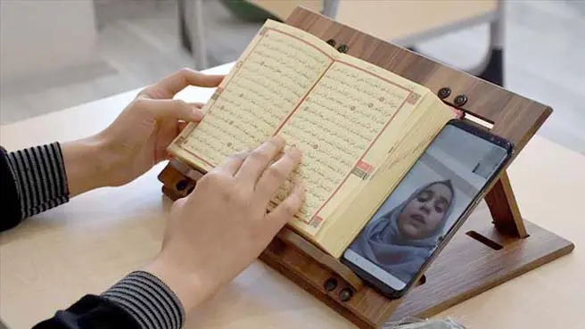 Uzaktan eğitimle hafız oldular