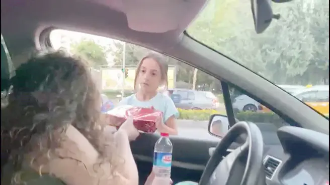 Yaşı küçük yüreği büyük