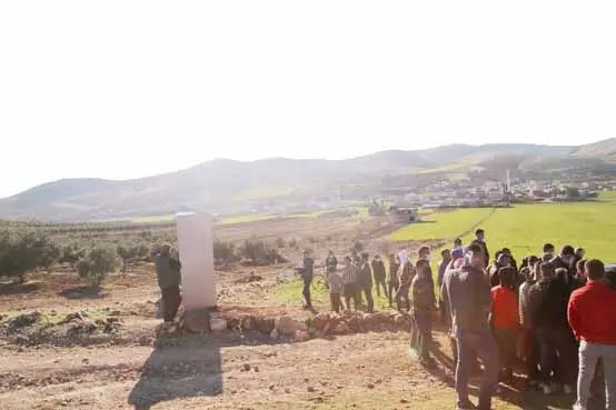 Metal blok gizemini koruyor