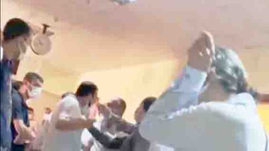 Tehdit ve hakaretler havada uçuştu