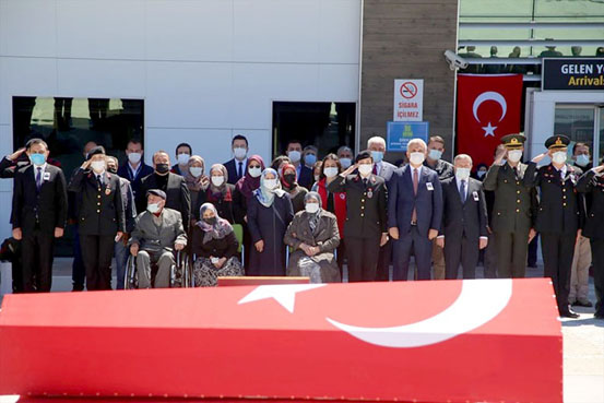 Şehit Nar'a son veda