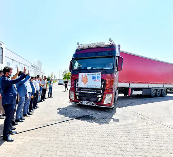 Müsiad'ın 2 tır yardımı