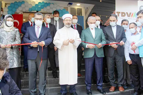 İllerimizi kitaplarla süslüyoruz