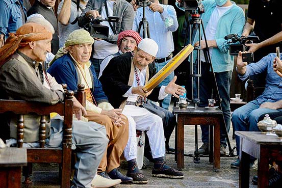 Piyano ile Kürtçe uzun hava buluştu 