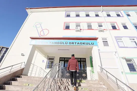 23 okul yerine 41 okul yapıldı