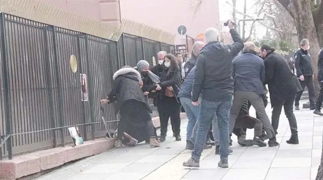 Doku Ailesi’ne gözaltı işlemi