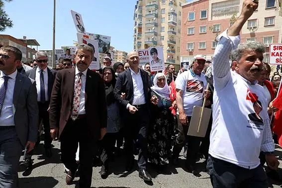 Evlat direnişi bininci günde