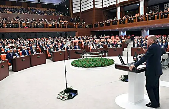 Milletvekiline 17 bin, cumhurbaşkanı maaşına 40 bin lira zam geliyor