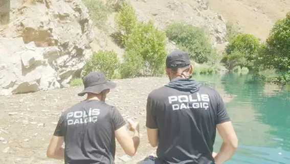 Dalgıç polisler devreye girdi