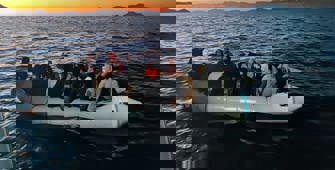 Muğla açıklarında 24 düzensiz göçmen kurtarıldı