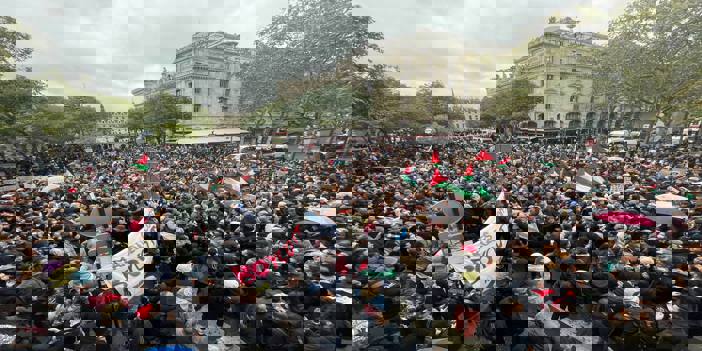 Yasaklar kıskacında Filistin'e destek 