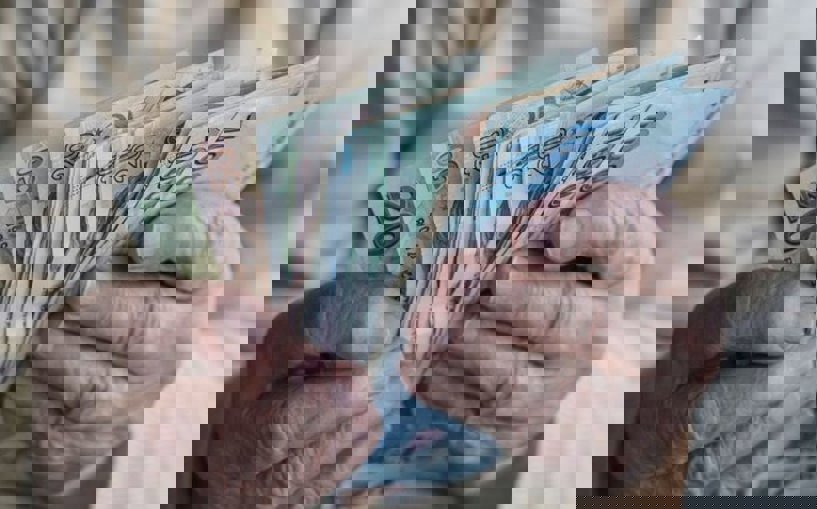  Piyasa Katılımcıları Anketi: Emekli maaşı zammı ne kadar olacak?