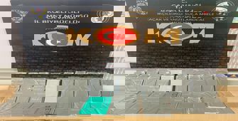 Kaçak telefon operasyonunda 2 yakalama