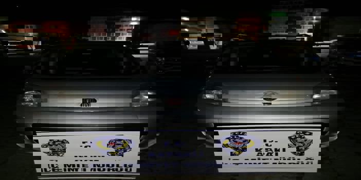 Firari hükümlü çaldığı otomobille yakalandı