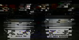 Firari hükümlü çaldığı otomobille yakalandı