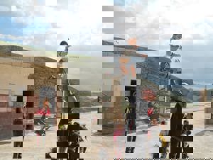 Suriye'liler Türk derneklerinin destekleriyle can buluyor