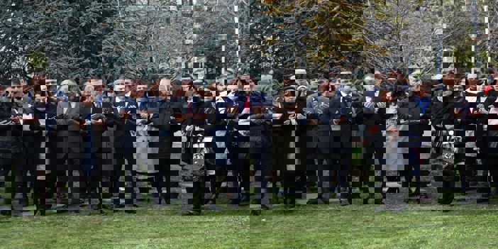 Kahramanmaraş merkezli depremlerde hayatını kaybeden AÜ öğrencileri anısına 