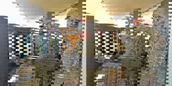 Orgeneral Bayraktaroğlu, harekat bölgeleri ile sınır hattında incelemelerde bulundu