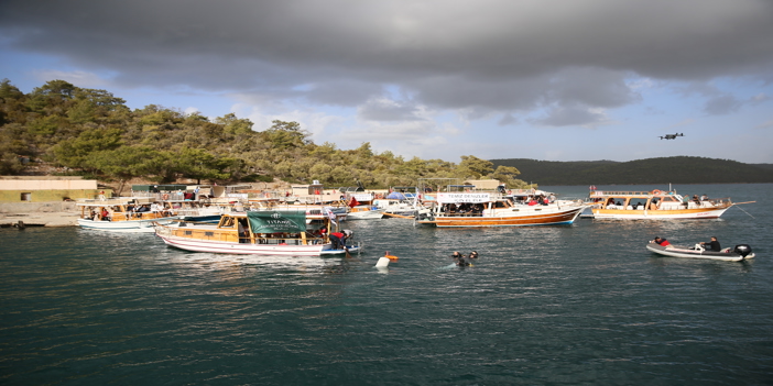 Bodrum'da deniz dibi ve kıyı temizliğinde yaklaşık 15 ton atık toplandı