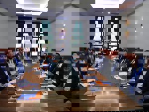 AK Parti'de belediye başkan adaylığı telaşı 