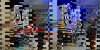 Kocaeli'de istinat duvarından düşen çocuk yaralandı