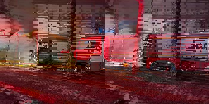 Adana'da hastane binasının arşivinde çıkan yangın kontrol altına alındı