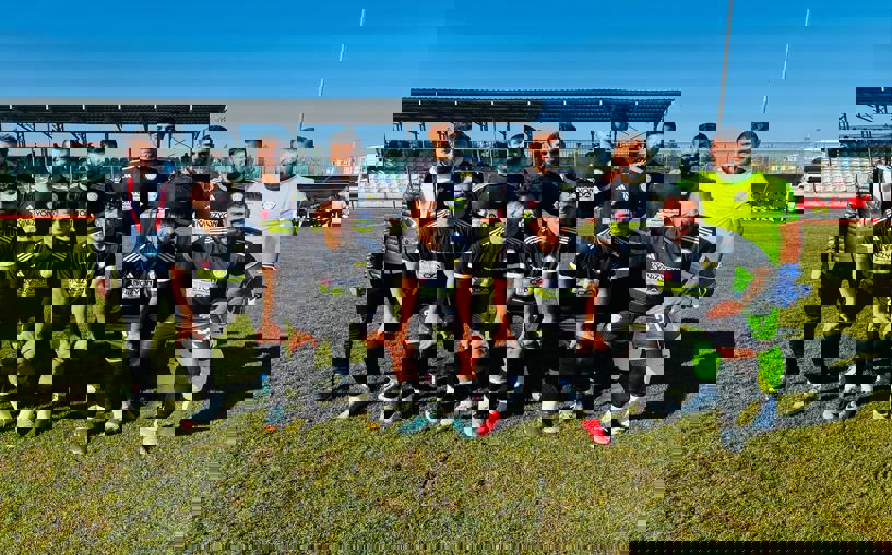 Bağlar Belediyespor lidere teslim