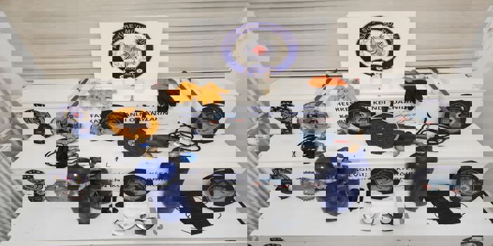 Kocaeli'de akaryakıt istasyonundan hırsızlık yapan kişi tutuklandı