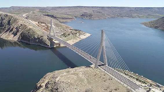 Nissibi köprüsü güven veriyor