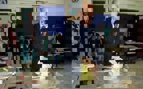 10. Cumhurbaşkanı Ahmet Necdet Sezer, Ankara'da oyunu kullandı