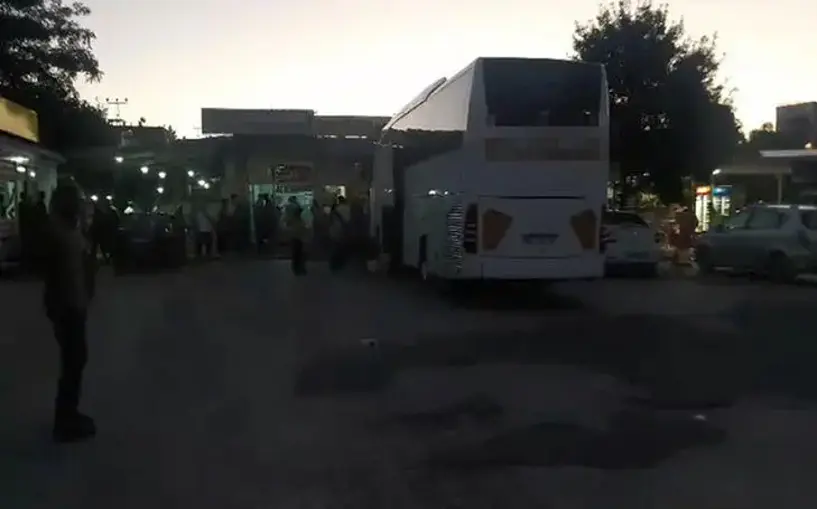 Diyarbakır’da satırlı, bıçaklı kavga: 1’i ağır 3 yaralı, 8 gözaltı