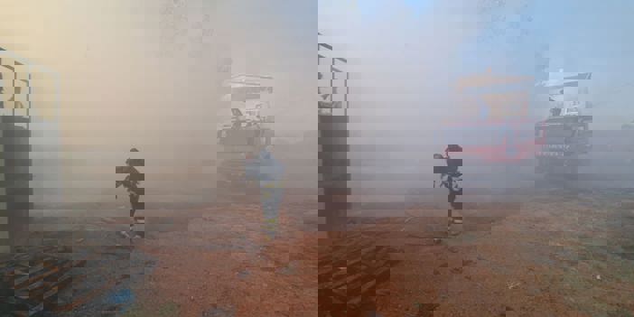 Tokat'ta çıkan yangında 2 bin balya saman zarar gördü