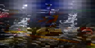 (Video) İzmir'deki orman yangınına müdahale eden helikopter baraja düştü