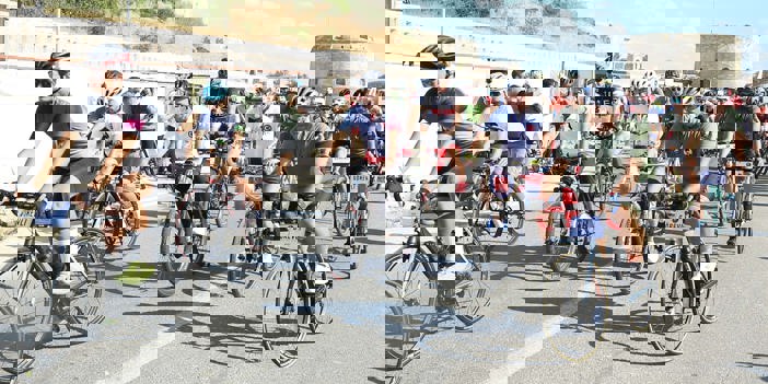 Çanakkale'de şehit ve gaziler için pedal çevirdiler