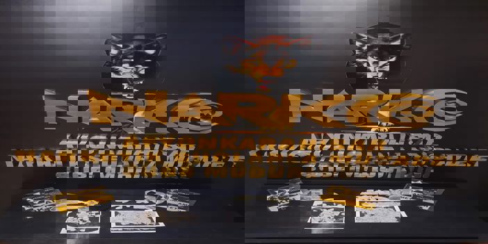 Afyonkarahisar'da uyuşturucu bulunan araçtaki 4 şüpheli gözaltına alındı