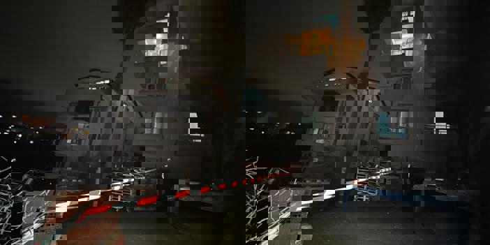 Kocaeli'de heyelan nedeniyle yıkılma tehlikesi bulunan bina boşaltıldı