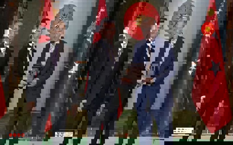 Cumhurbaşkanının elinden Kaymakam Beşikçi'ye ödül 