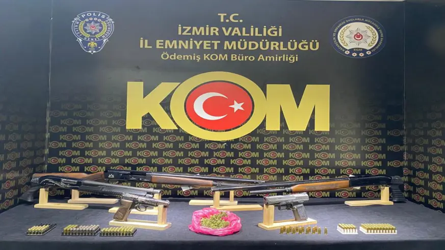 İzmir'de suç örgütüne yönelik operasyonda 8 kişi yakalandı