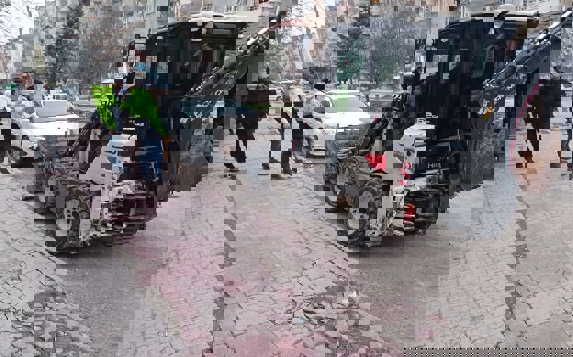 Bağlar Belediyesi ilçe genelinde temizlik seferberliği başlattı