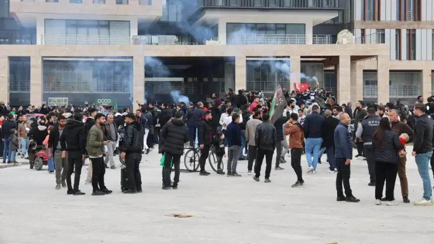 Adana'daki Suriyeliler kutlama yaptı