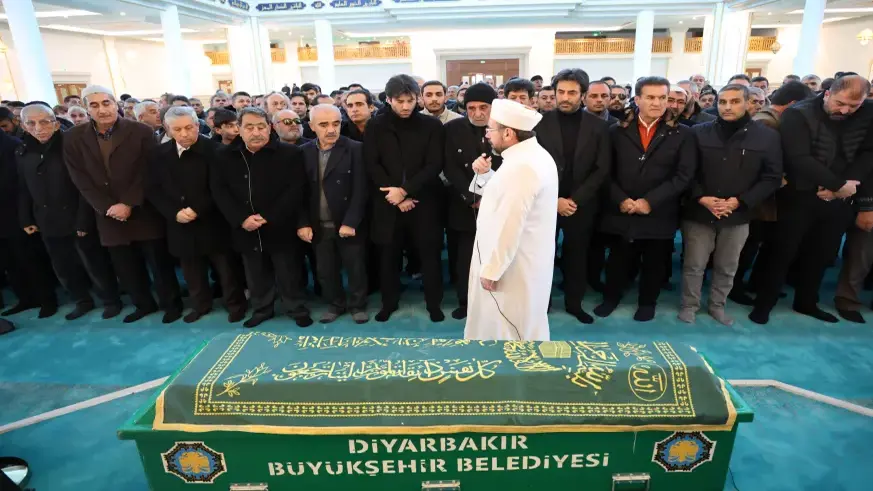 Faike anne ebediyete uğurlandı