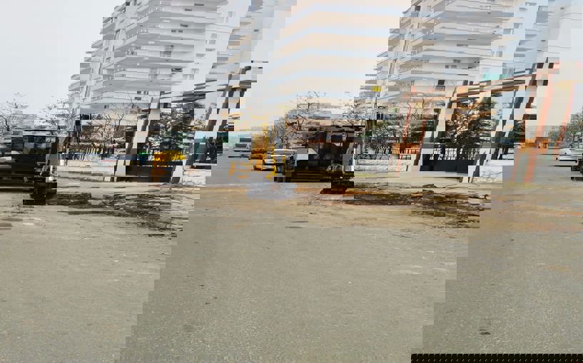 Bağlar’da sokaklar kaldırım ve sokak yenileme çalışmalarıyla güzelleşiyor