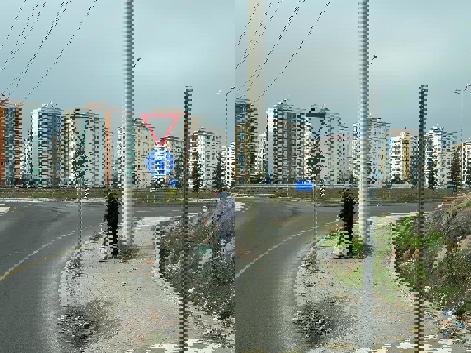 Bağlar Belediyesi'nden eski Siverek Caddesi'nde genel temizlik uygulaması