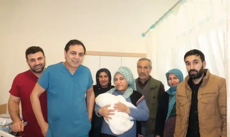 Şanlıurfalı çift 13 yıl sonra çocuk sahibi oldu